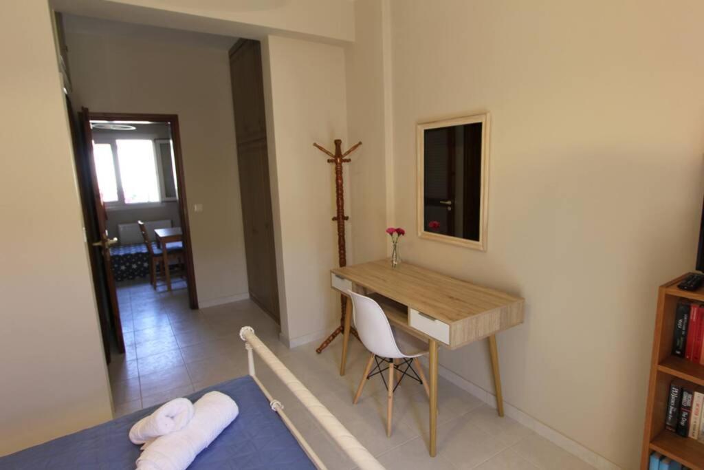 Cozy Apartment In The Heart Of The Town อาร์กอสโตลี ภายนอก รูปภาพ