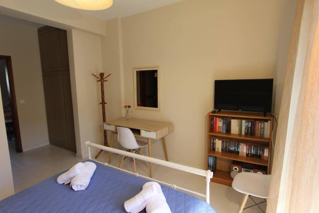 Cozy Apartment In The Heart Of The Town อาร์กอสโตลี ภายนอก รูปภาพ