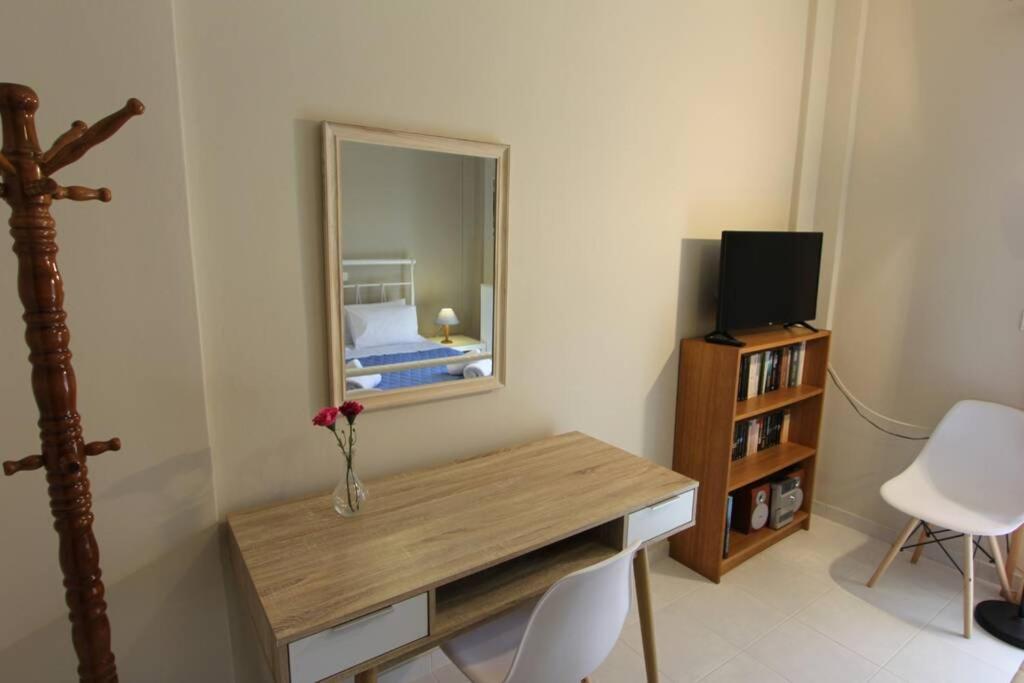 Cozy Apartment In The Heart Of The Town อาร์กอสโตลี ภายนอก รูปภาพ